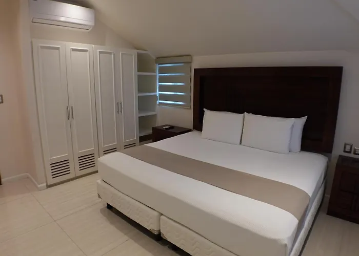 Bartolome Oceanfront Suites